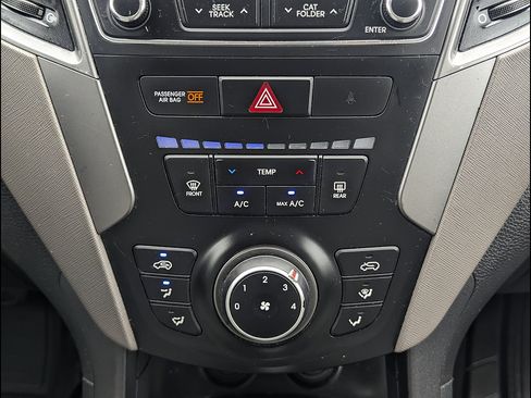 Used 2017 Hyundai Santa Fe Sport AWD/4WD image 31