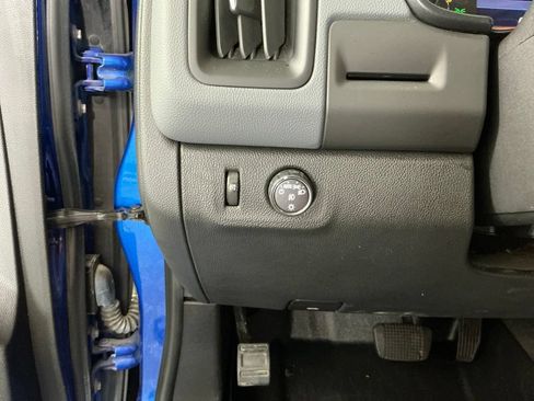 Used 2019 Chevrolet Colorado Z71 RWD image 16
