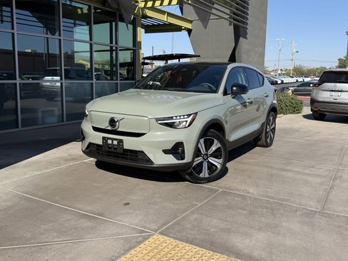 Used 2023 Volvo C40 P8 Recharge Plus image 2