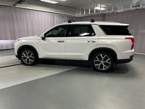 Used 2022 Hyundai Palisade SEL w/ 8P Bench Seat Package FWD image 4