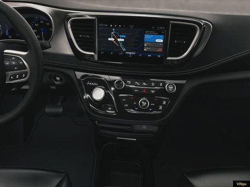 New 2027 Chrysler Pacifica Select FWD image 18