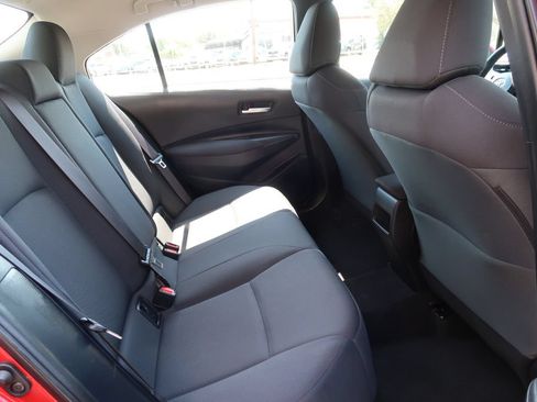 Used 2021 Toyota Corolla LE FWD image 8