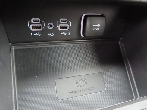 New 2025 Jeep Grand Cherokee Limited w/ Luxury Tech Group II image 12