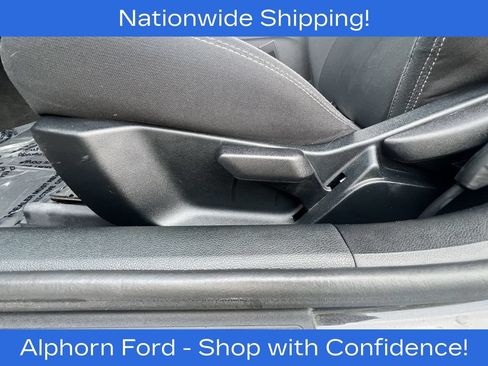 Certified 2022 Ford Mustang Coupe RWD image 23