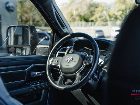 Used 2024 RAM 3500 Laramie w/ Night Edition image 14