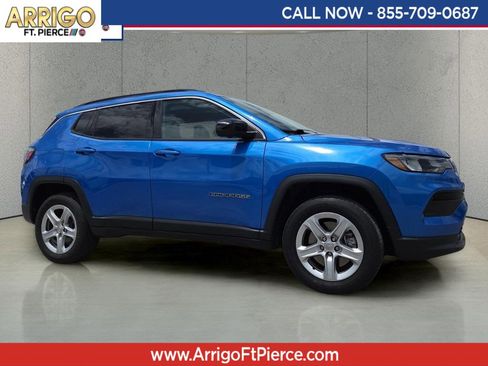 Used 2023 Jeep Compass Latitude w/ Sun and Sound Group image 1
