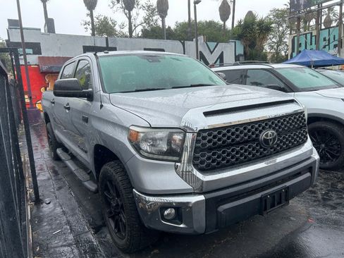 Used 2019 Toyota Tundra SR5 w/ SR5 Upgrade Package image 1