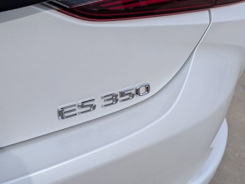 Used 2023 Lexus ES 350 w/ Premium Package FWD image 21