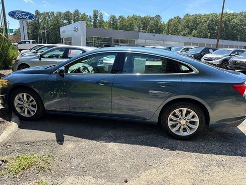 Used 2024 Chevrolet Malibu LT FWD image 4