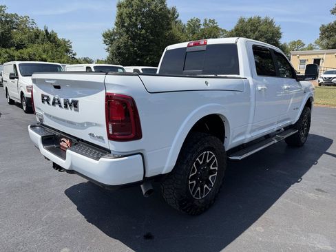Used 2025 RAM 2500 Limited AWD/4WD image 4
