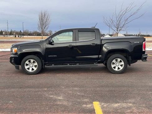 Used 2017 GMC Canyon SLE image 7