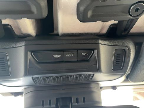 New 2026 Jeep Wrangler Unlimited Sport image 29