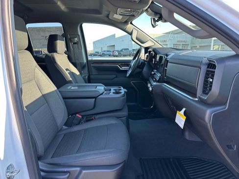 New 2026 GMC Sierra 1500 Elevation image 10