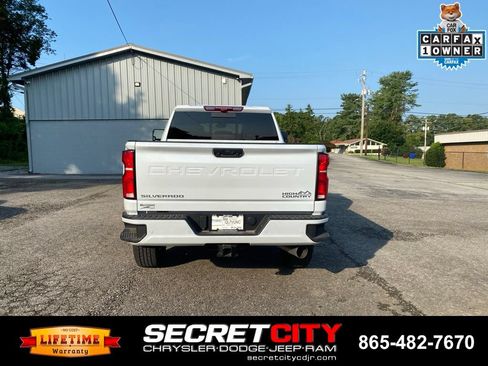 Used 2026 Chevrolet Silverado 2500 High Country w/ High Country Premium Package AWD/4WD image 6