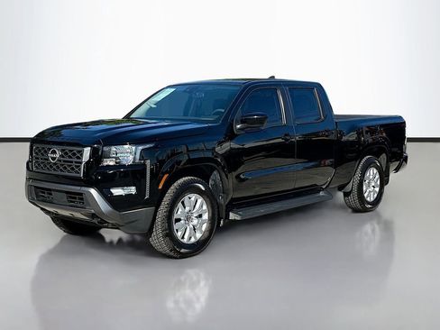 Certified 2024 Nissan Frontier SV w/ Technology Package image 4