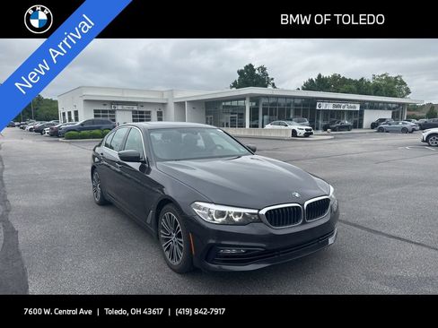Used 2018 BMW 530e xDrive AWD/4WD image 1