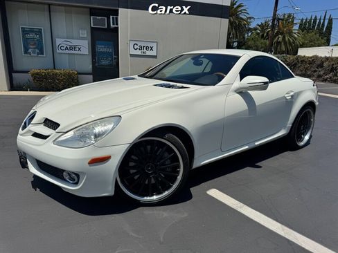 Used 2010 Mercedes-Benz SLK 350 image 1
