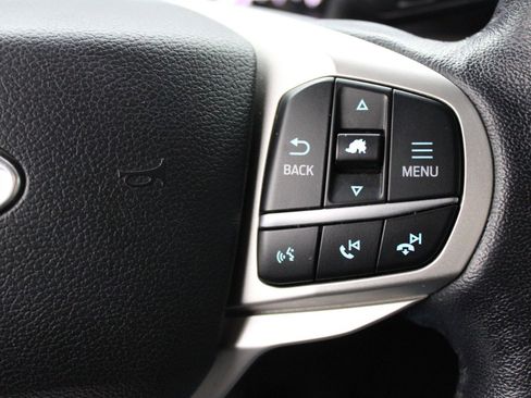 Used 2021 Ford Explorer XLT w/ Equipment Group 202A image 21