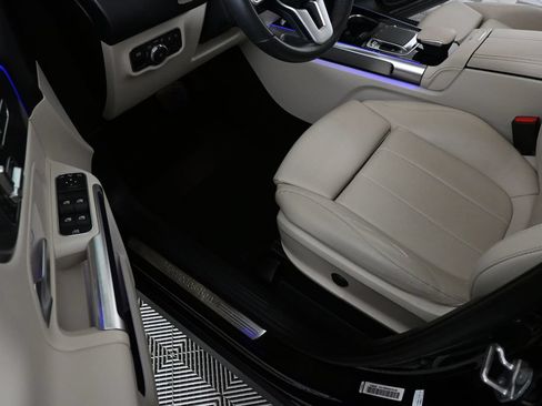 Certified 2020 Mercedes-Benz GLB 250 image 7