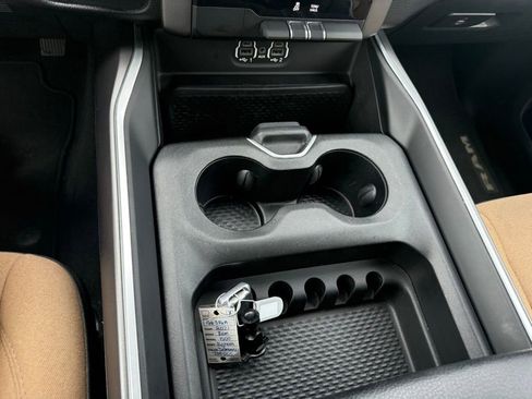 Used 2021 RAM 1500 Big Horn image 28
