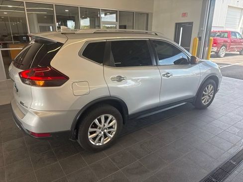 Used 2019 Nissan Rogue S w/ Special Edition Package AWD/4WD image 3