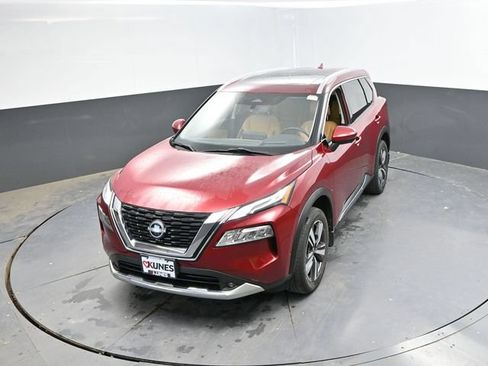 Used 2022 Nissan Rogue Platinum w/ Head-Up Display Package AWD/4WD image 43