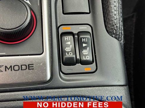 Used 2024 Subaru Forester Premium AWD/4WD image 39