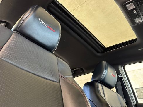 Used 2019 Toyota Tacoma TRD Pro AWD/4WD image 17