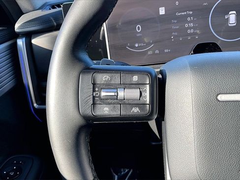 Used 2024 Hyundai Santa Fe Limited image 18