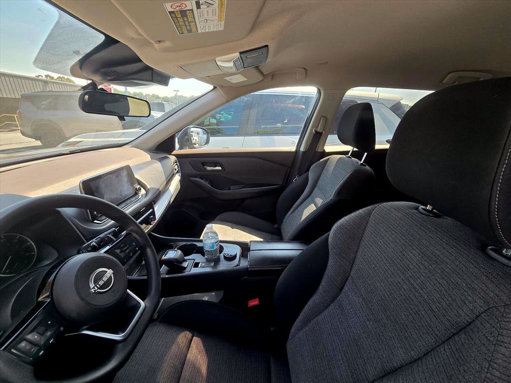 Used 2022 Nissan Rogue SV AWD/4WD image 4