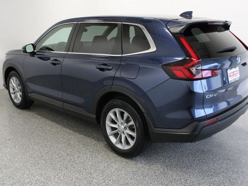Used 2025 Honda CR-V EX image 9