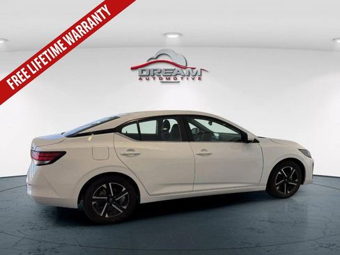 Used 2024 Nissan Sentra SV FWD image 20