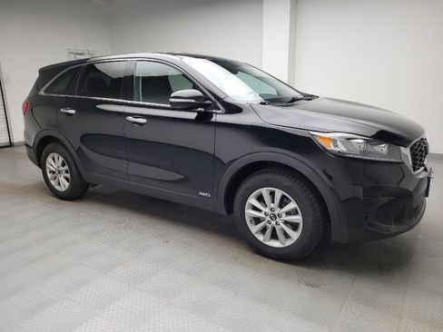 Used 2019 Kia Sorento AWD image 11