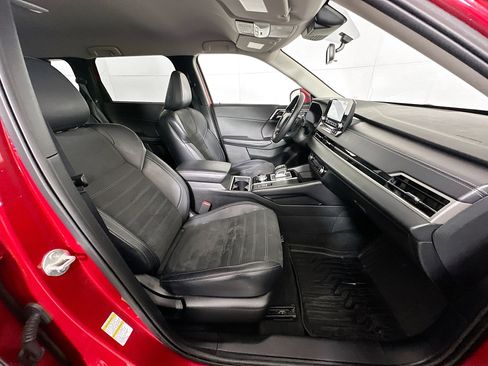 Used 2024 Mitsubishi Outlander SE image 33