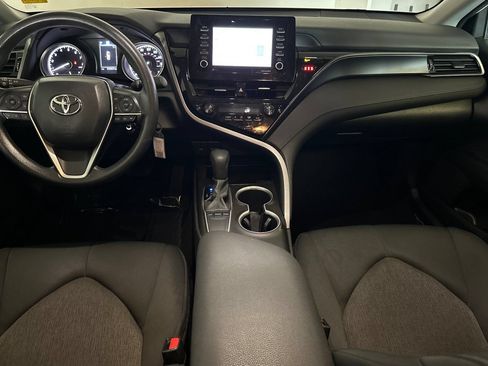 Used 2024 Toyota Camry LE FWD image 17