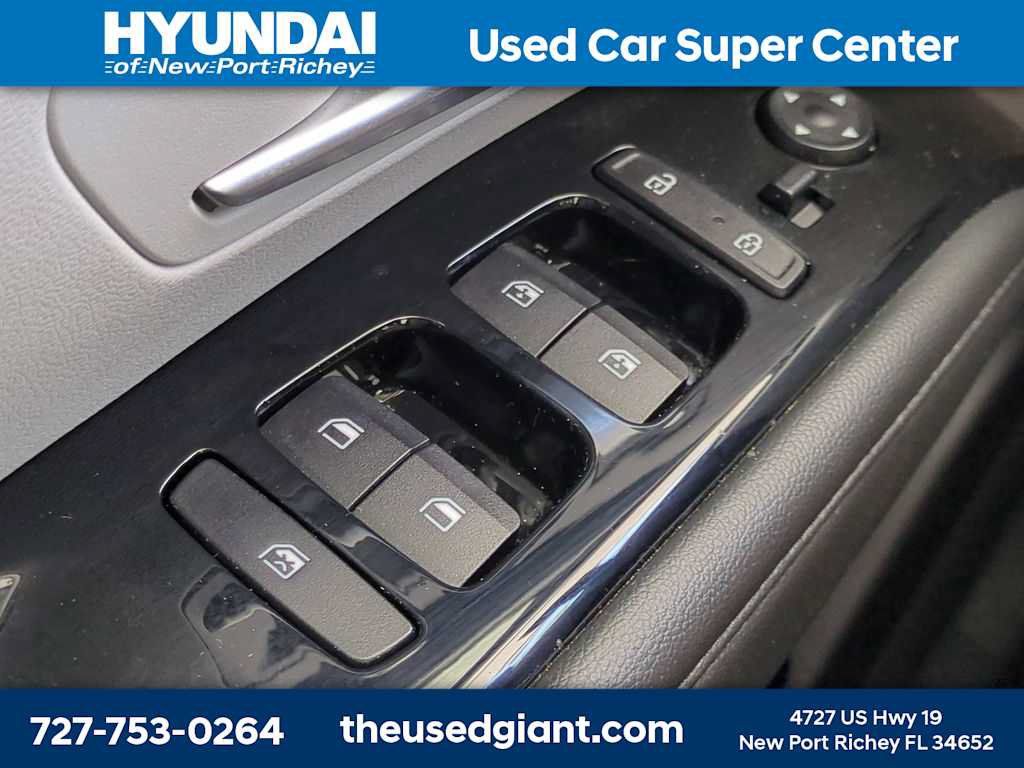 Certified 2022 Hyundai Tucson Limited w/ Cargo Package FWD image 28