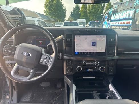 Used 2024 Ford F350 Lariat w/ Black Appearance Package AWD/4WD image 11