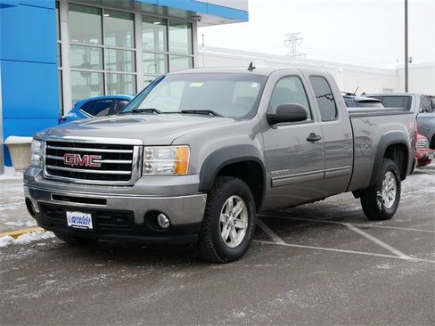 Used 2013 GMC Sierra 1500 SLE w/ Power Tech Package image 2