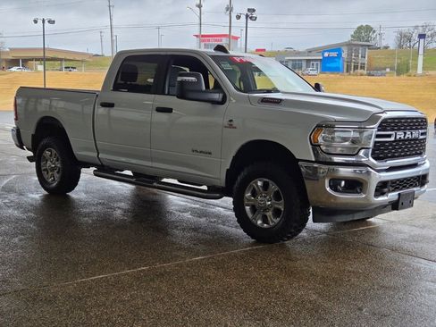 Used 2023 RAM 2500 Big Horn w/ Level 1 Equipment Group image 7