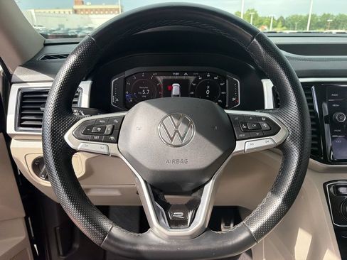 Certified 2023 Volkswagen Atlas SEL Premium AWD/4WD image 12