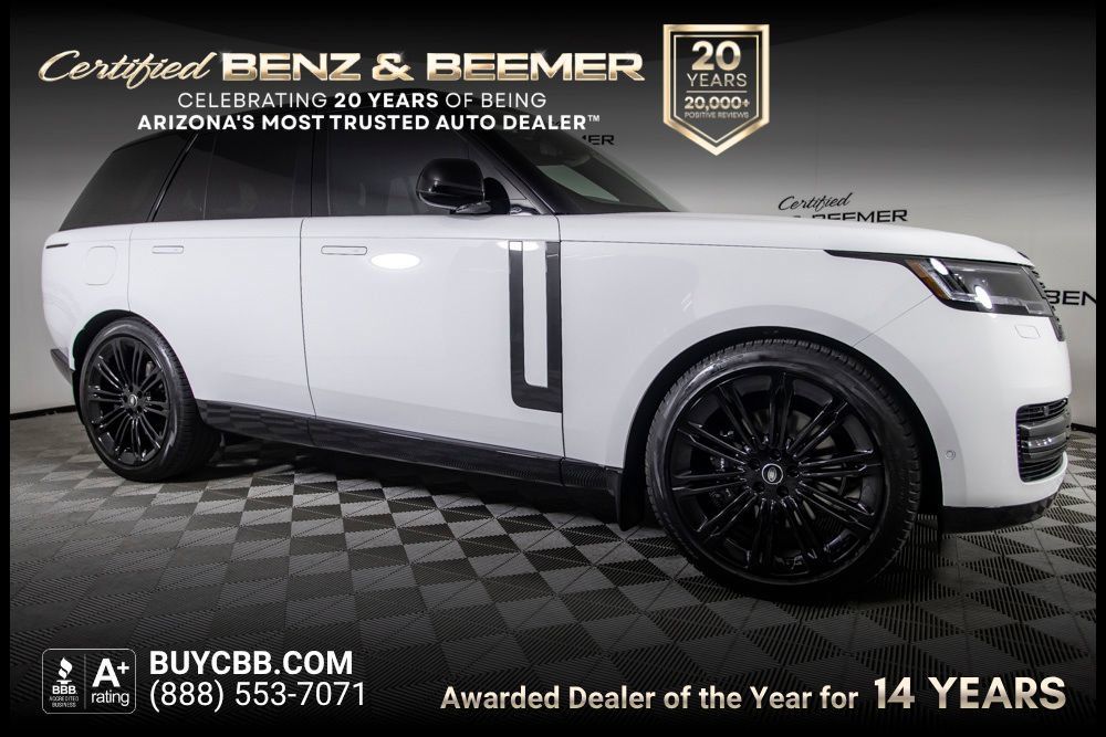 Used 2024 Land Rover Range Rover SE AWD/4WD image 1
