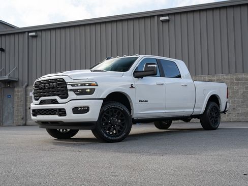 New 2026 RAM 2500 Limited image 3