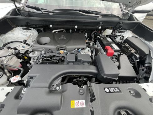 Used 2025 Toyota RAV4 XLE w/ Convenience Package AWD/4WD image 34