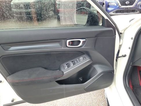 Used 2024 Honda Civic Type R image 18