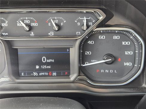Used 2022 GMC Sierra 3500 AT4 w/ Gooseneck/5TH Wheel Package AWD/4WD image 14