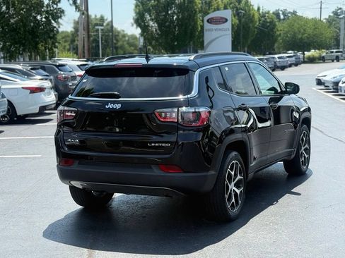 Used 2024 Jeep Compass Limited AWD/4WD image 6