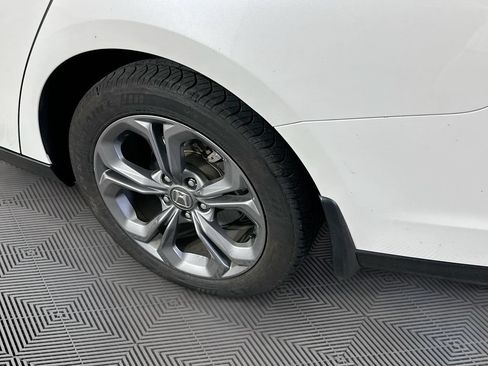Used 2024 Honda Accord EX image 36