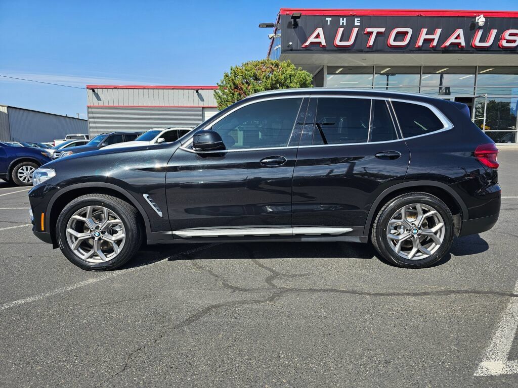 Used 2020 BMW X3 xDrive30i AWD/4WD image 2