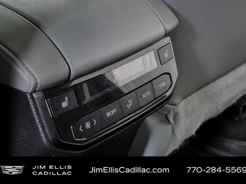 Used 2021 Toyota Highlander Platinum AWD/4WD image 20