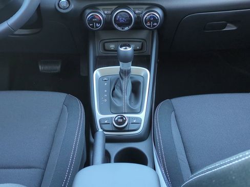 New 2026 Hyundai Venue SEL image 21